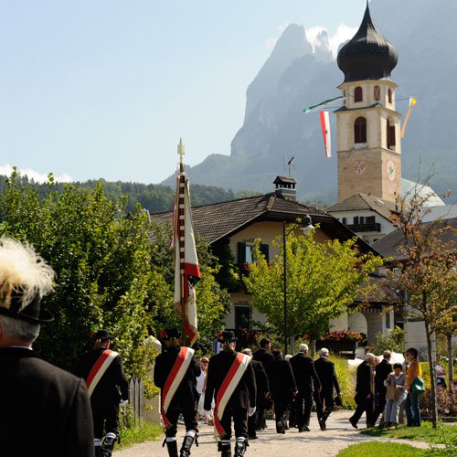 Pentecost, South Tyrol Country & People
